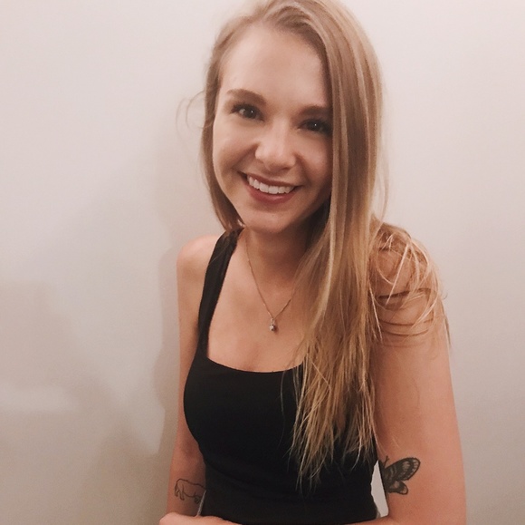 Meet your Posher, Maggie - Picture 1 of 1